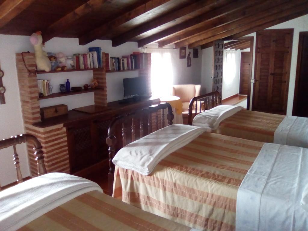 Гостевой дом Hospederia Casa De La Torre Эль-Тобосо Экстерьер фото